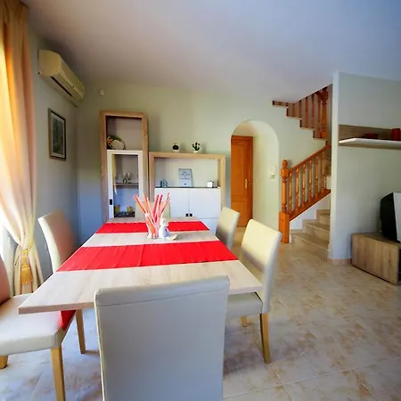 Holiday Montemar Campoamor
